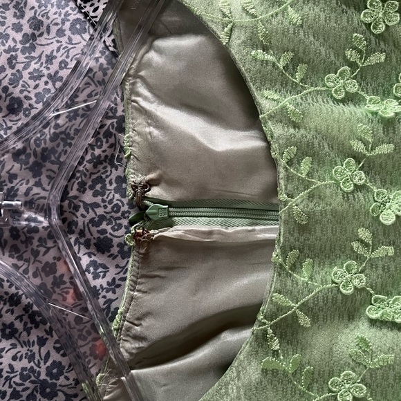 Custom Gown. See photos for measurements.  Model (me) wears a 4/6. - Picture 12 of 16